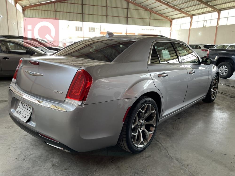 Chrysler 300